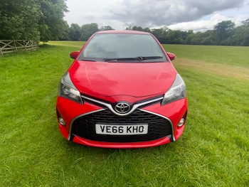 Used Toyota Yaris 2016 for sale - 78640709: Photo