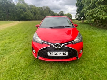 Used Toyota Yaris 2016 for sale - 78640709: Photo