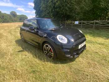2017 (17) - 2.0 John Cooper Works 3dr
