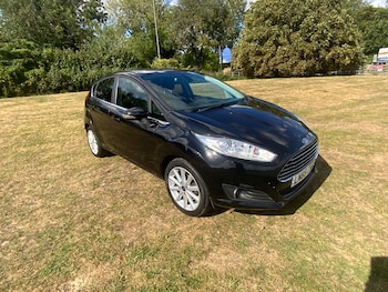 Used Ford Fiesta 2015 for sale - 75691811: Photo