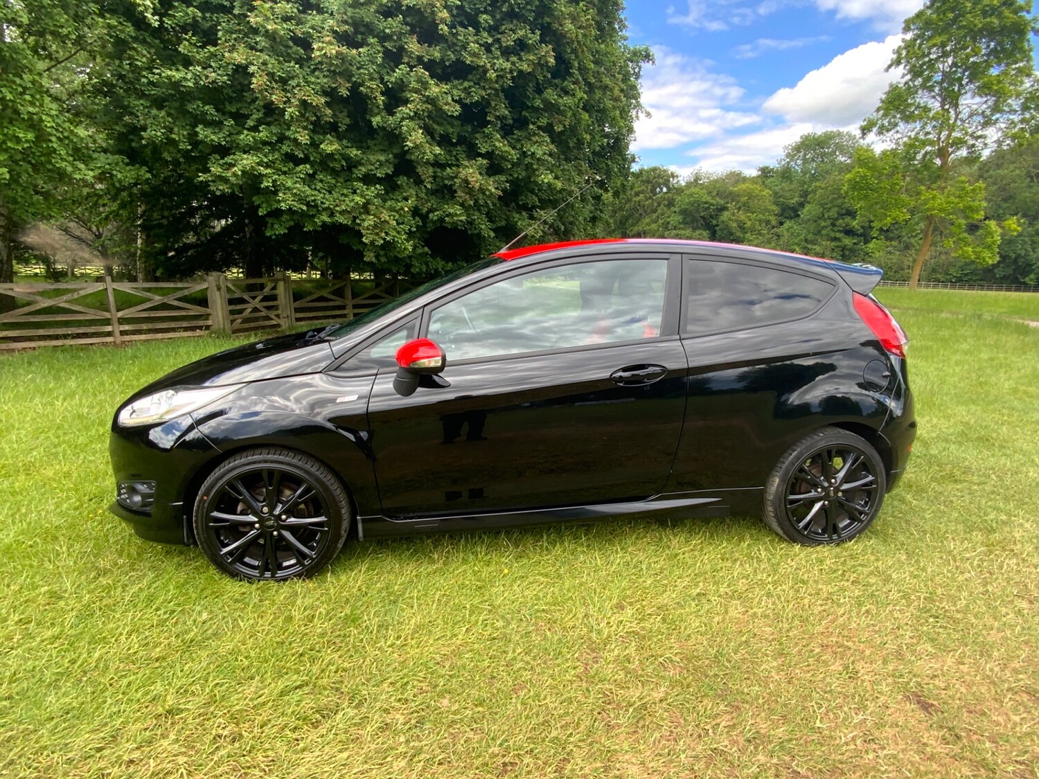 Used Ford Fiesta 2017 for sale - 77758858: Photo 11