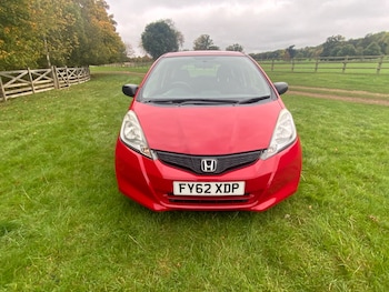 Used Honda Jazz 2012 for sale - 76253475: Photo 3