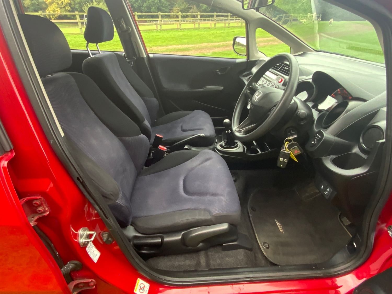 Used Honda Jazz 2012 for sale - 76253475: Photo 9