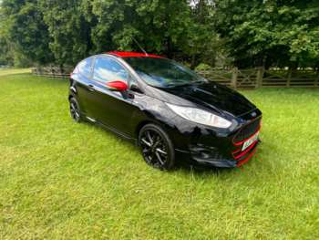 2017 (17) - 1.0 EcoBoost 140 ST-Line Black 3dr