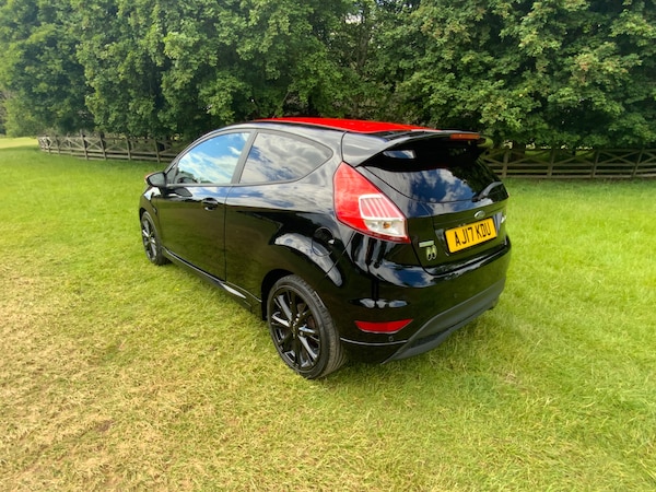 Used Ford Fiesta 2017 for sale - 74779549: Photo 4
