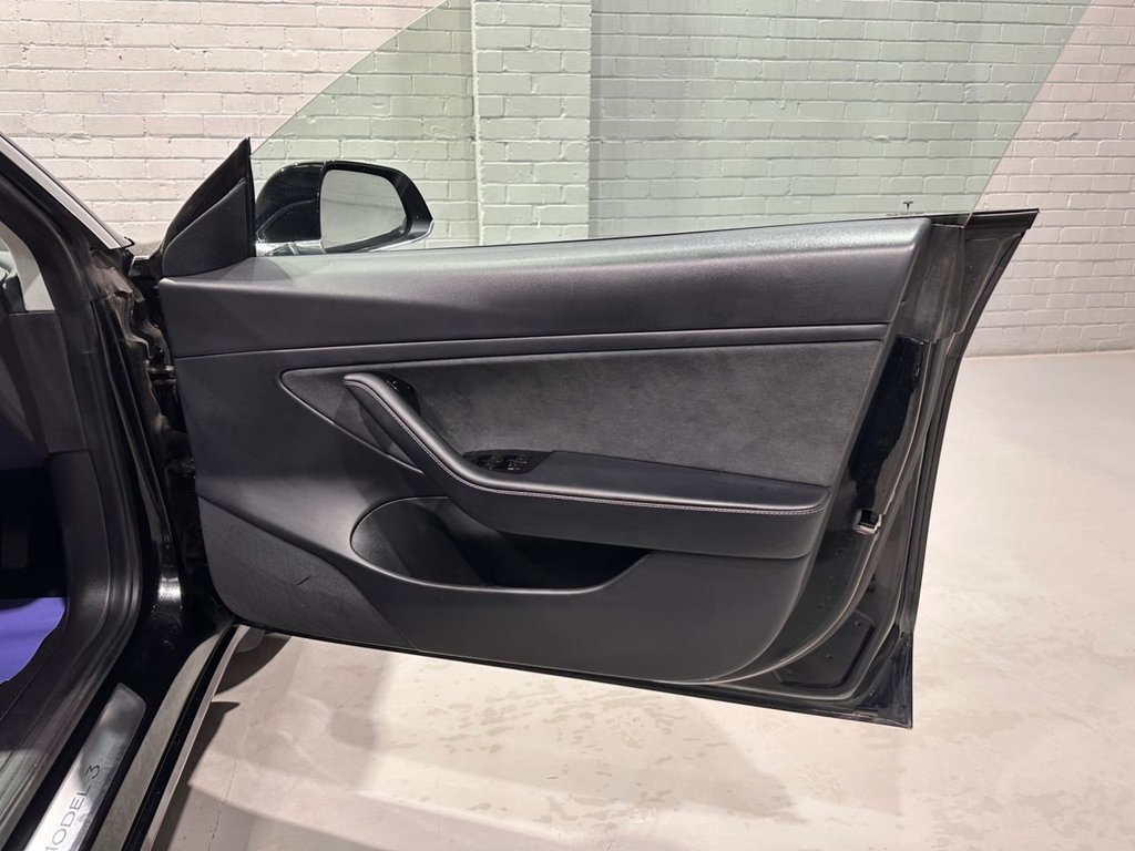 Used Tesla Model 3 2020 for sale - 76396074: Photo 35