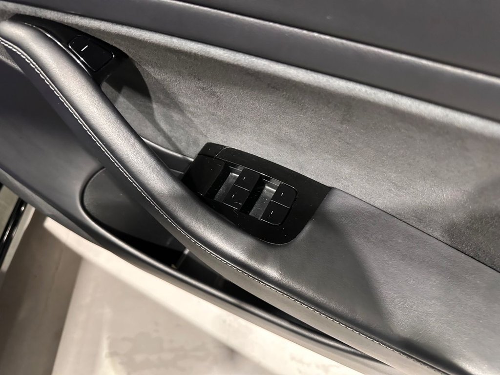 Used Tesla Model 3 2020 for sale - 76396074: Photo 36