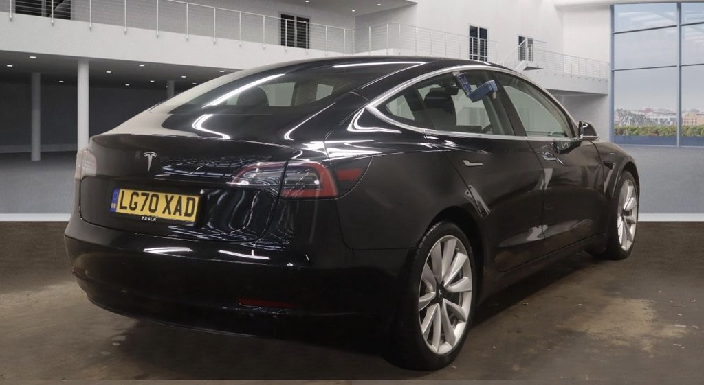 Used Tesla Model 3 2020 for sale - 76396074: Photo 4
