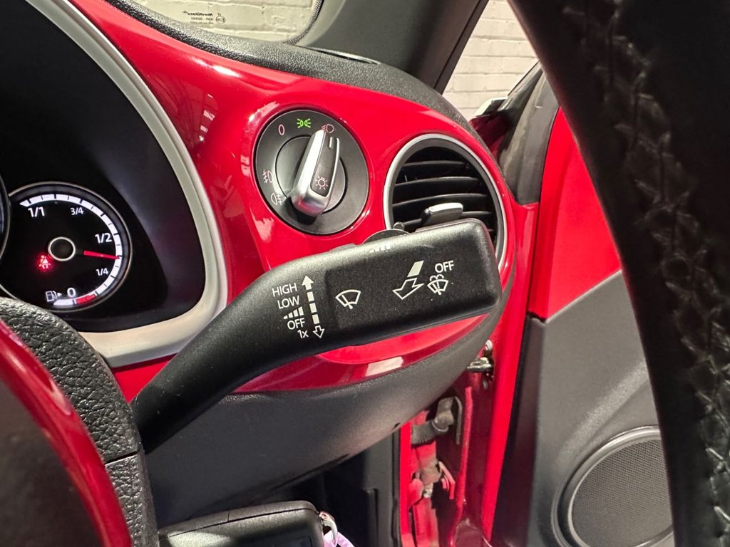 Used Volkswagen Beetle 2016 for sale - 76333190: Photo 18