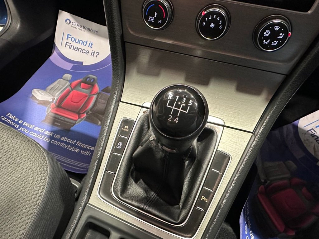 Used Volkswagen Golf 2014 for sale - 77133073: Photo 32