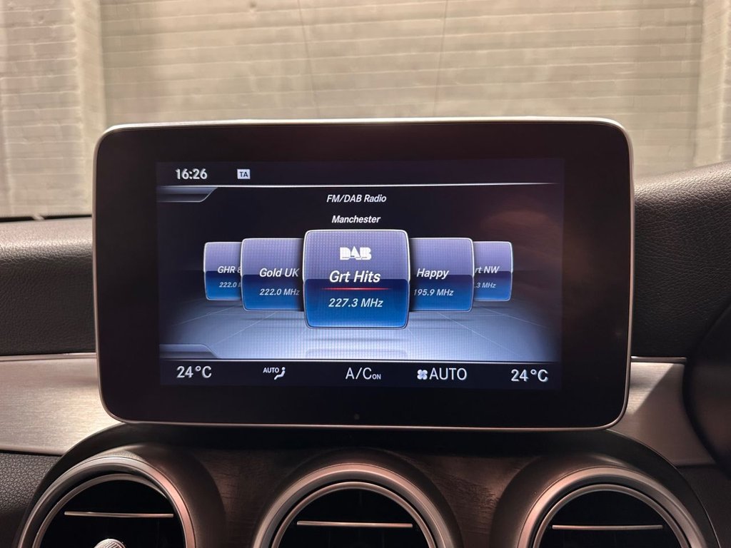 Used Mercedes-Benz C Class 2018 for sale - 77172050: Photo 30