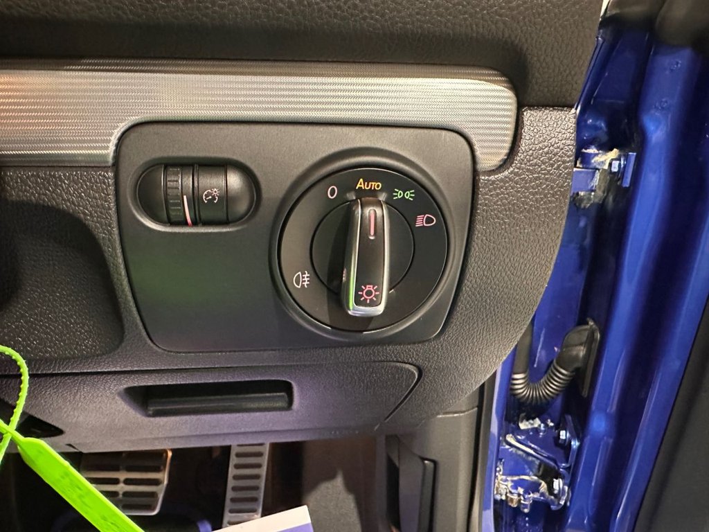 Used Volkswagen Golf 2013 for sale - 76820718: Photo 22