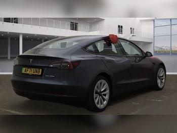 Used Tesla Model 3 2021 for sale - 76396149: Photo