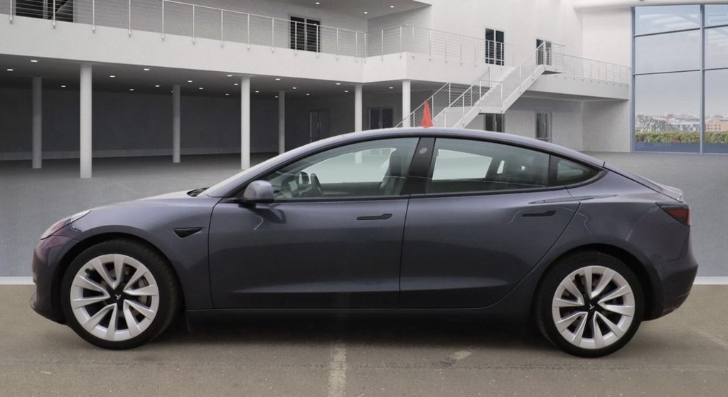 Used Tesla Model 3 2021 for sale - 76396149: Photo 6