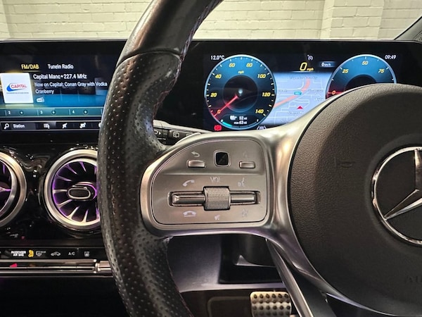 Used Mercedes-Benz EQA 2021 for sale - 76313240: Photo 17