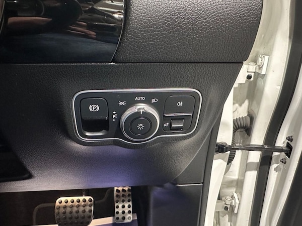 Used Mercedes-Benz EQA 2021 for sale - 76313240: Photo 19