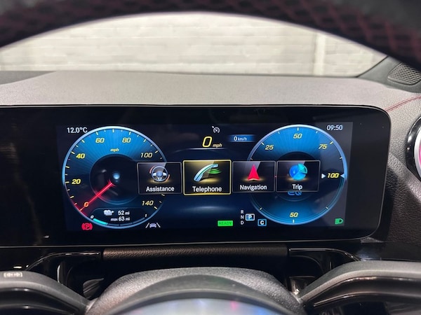 Used Mercedes-Benz EQA 2021 for sale - 76313240: Photo 23