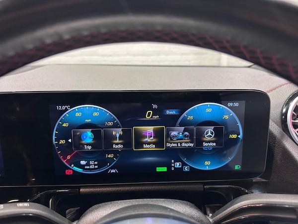 Used Mercedes-Benz EQA 2021 for sale - 76313240: Photo 24