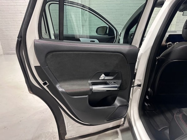 Used Mercedes-Benz EQA 2021 for sale - 76313240: Photo 45