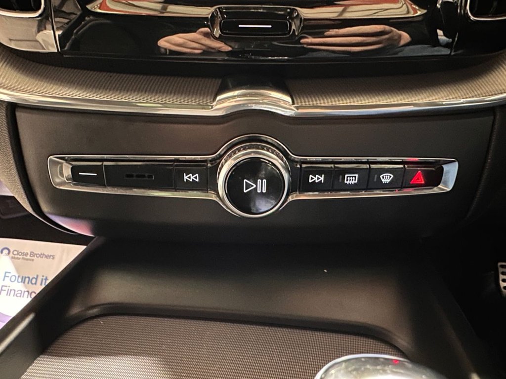 Used Volvo XC60 2019 for sale - 77583047: Photo 37