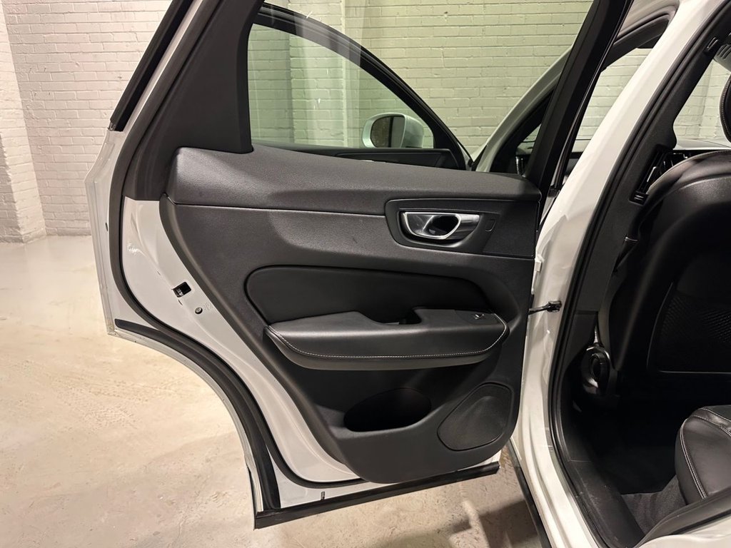 Used Volvo XC60 2019 for sale - 77583047: Photo 41