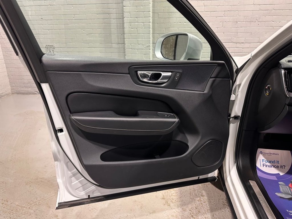 Used Volvo XC60 2019 for sale - 77583047: Photo 43