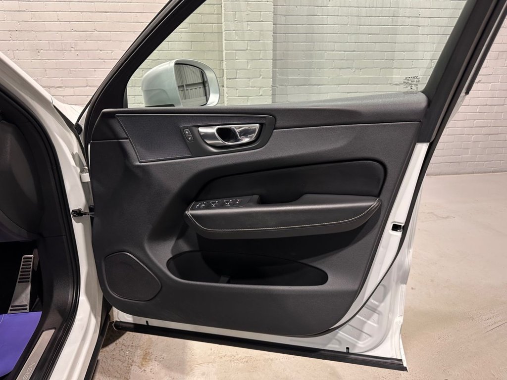 Used Volvo XC60 2019 for sale - 77583047: Photo 44