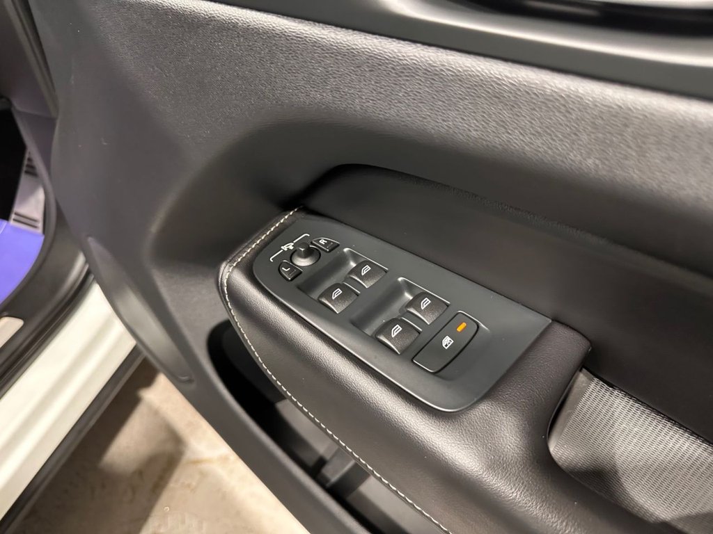 Used Volvo XC60 2019 for sale - 77583047: Photo 45