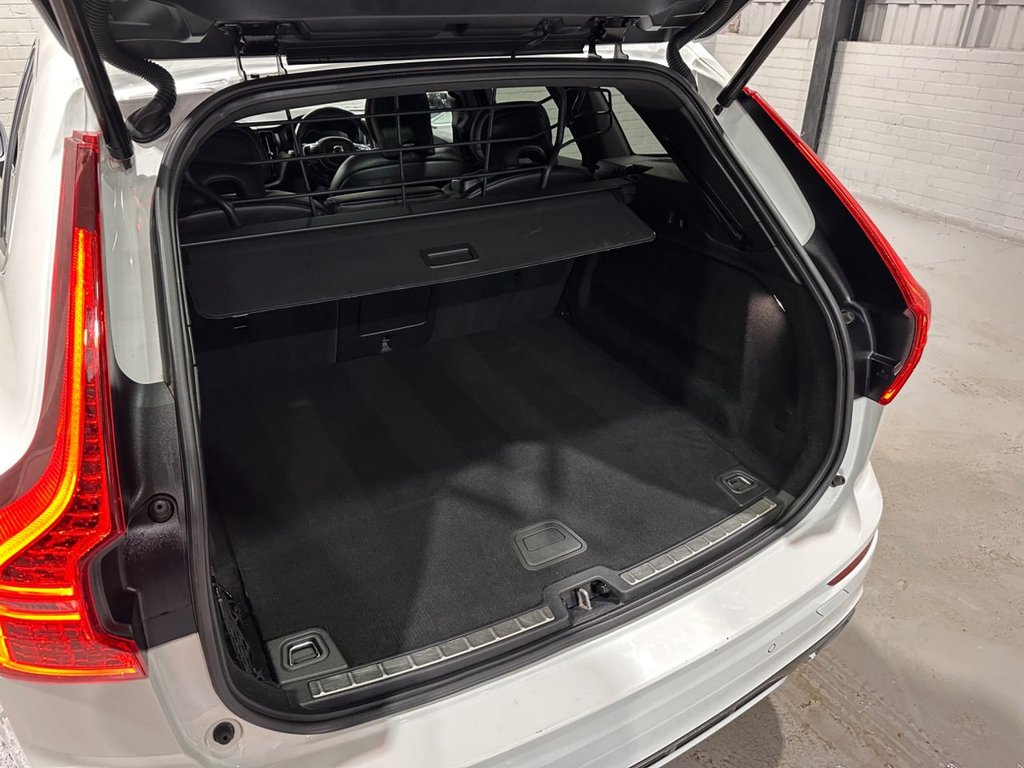 Used Volvo XC60 2019 for sale - 77583047: Photo 50