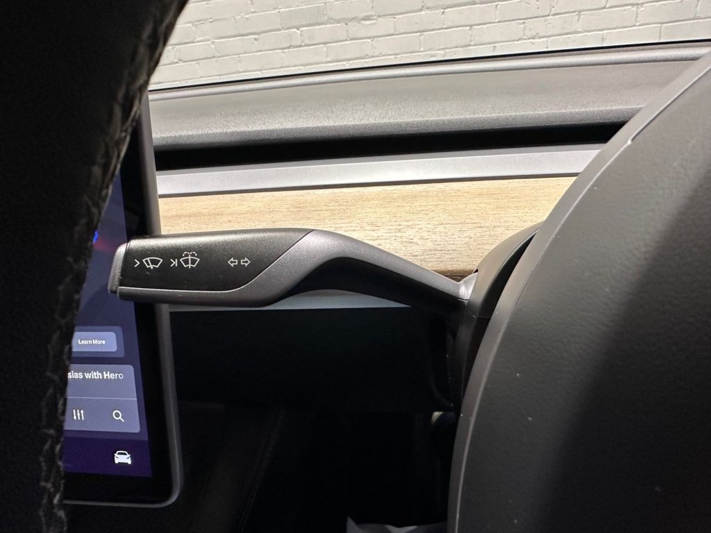 Used Tesla Model 3 2021 for sale - 76396063: Photo 18