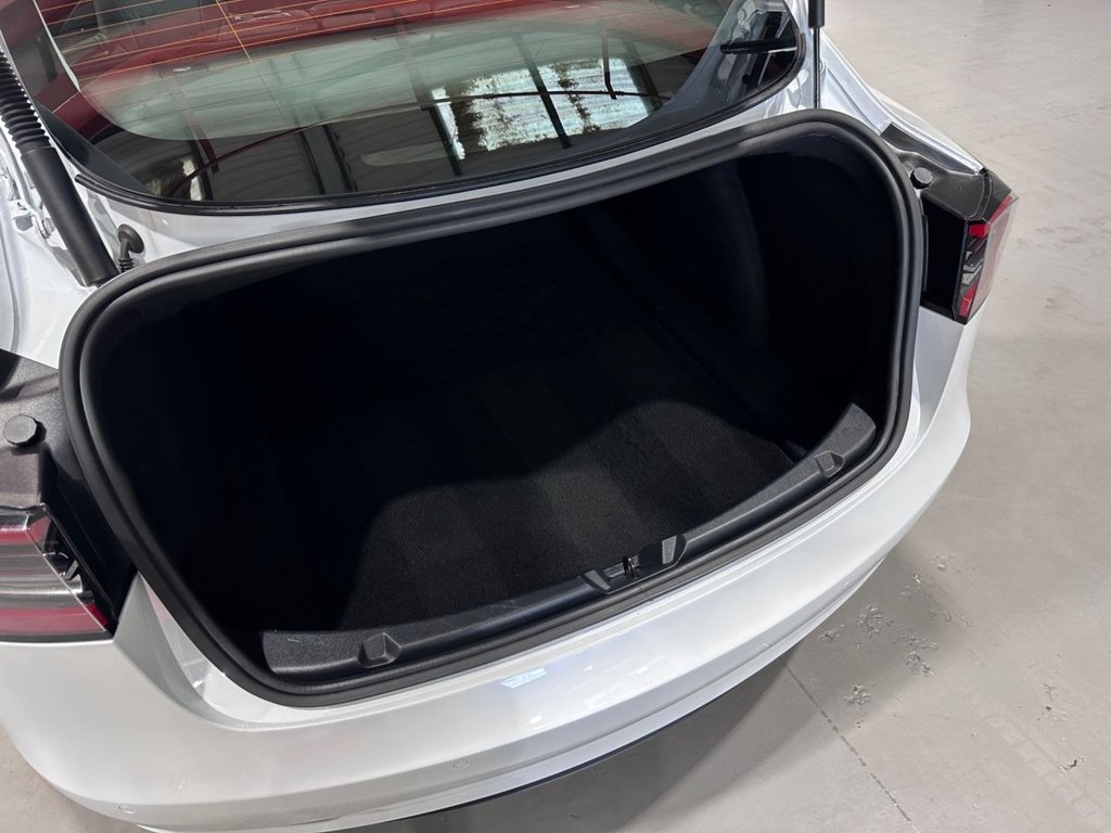 Used Tesla Model 3 2021 for sale - 76396063: Photo 43