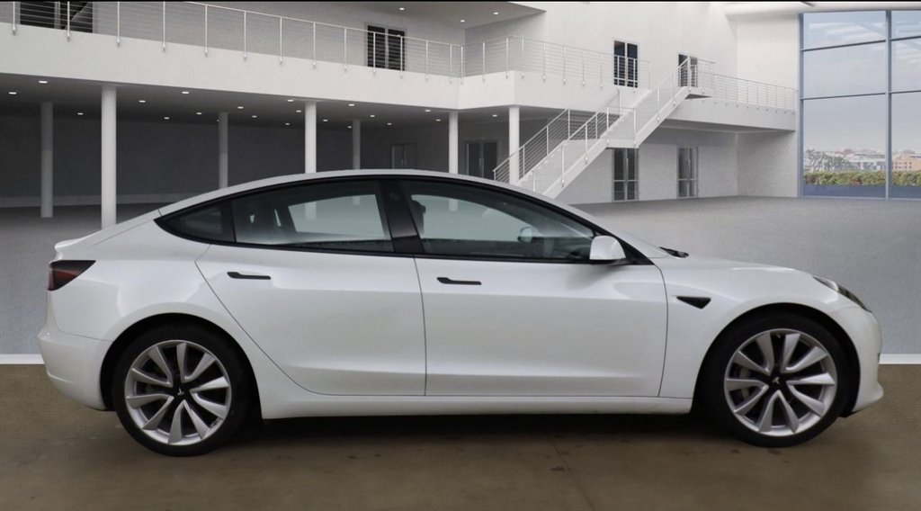 Used Tesla Model 3 2021 for sale - 76396063: Photo 5
