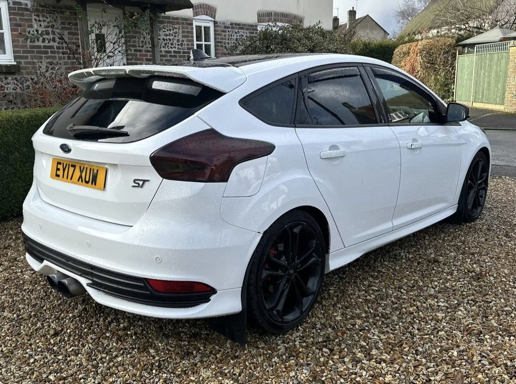 Used Ford Focus 2017 for sale - 77621758: Photo 3