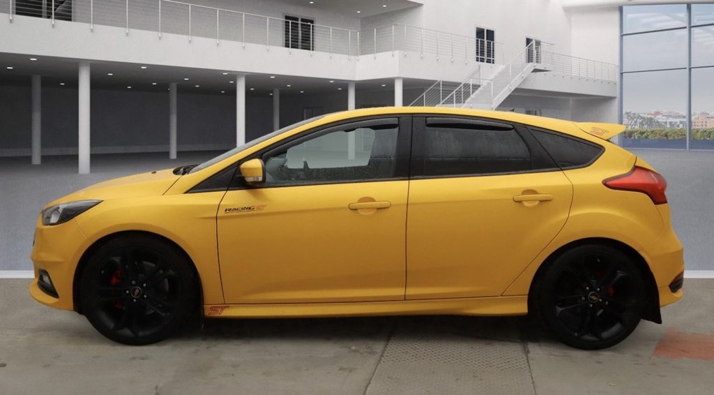 Used Ford Focus 2018 for sale - 76783768: Photo 3