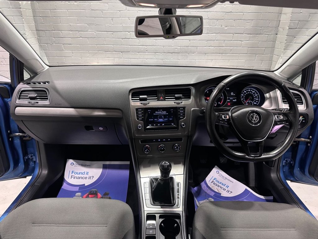 Used Volkswagen Golf 2014 for sale - 76496700: Photo 10