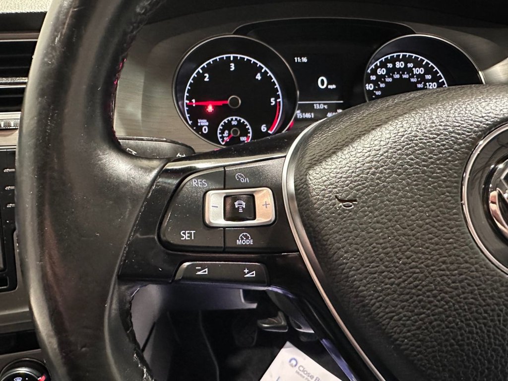 Used Volkswagen Golf 2014 for sale - 76496700: Photo 16