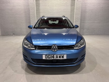 Used Volkswagen Golf 2014 for sale - 76496700: Photo