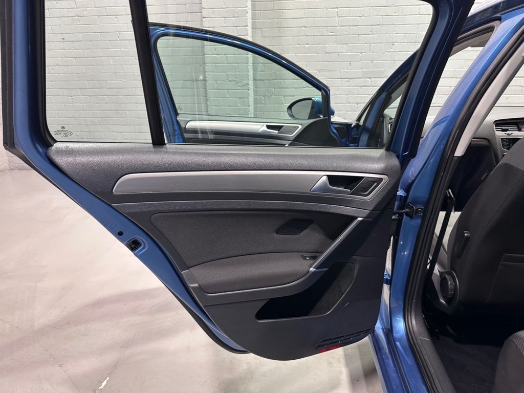 Used Volkswagen Golf 2014 for sale - 76496700: Photo 36