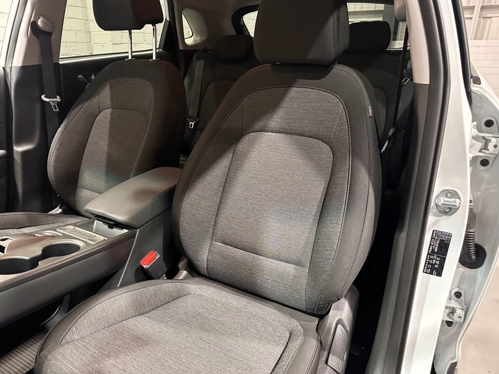 Used Hyundai KONA 2021 for sale - 76642648: Photo 14