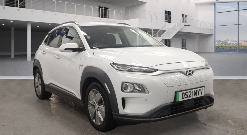 Used Hyundai KONA 2021 for sale - 76642648: Photo 2