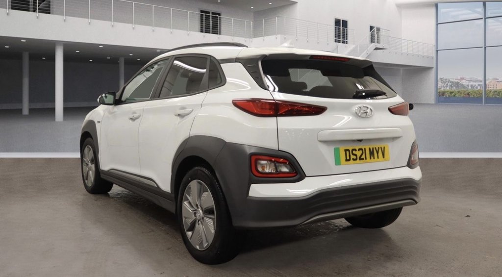 Used Hyundai KONA 2021 for sale - 76642648: Photo 5