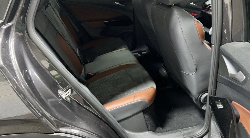 Used Volkswagen ID.4 2021 for sale - 76396093: Photo 7