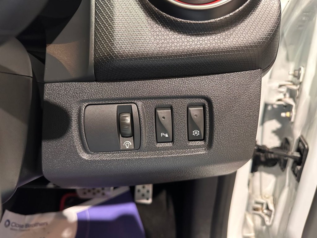 Used Renault Clio 2016 for sale - 77422521: Photo 23