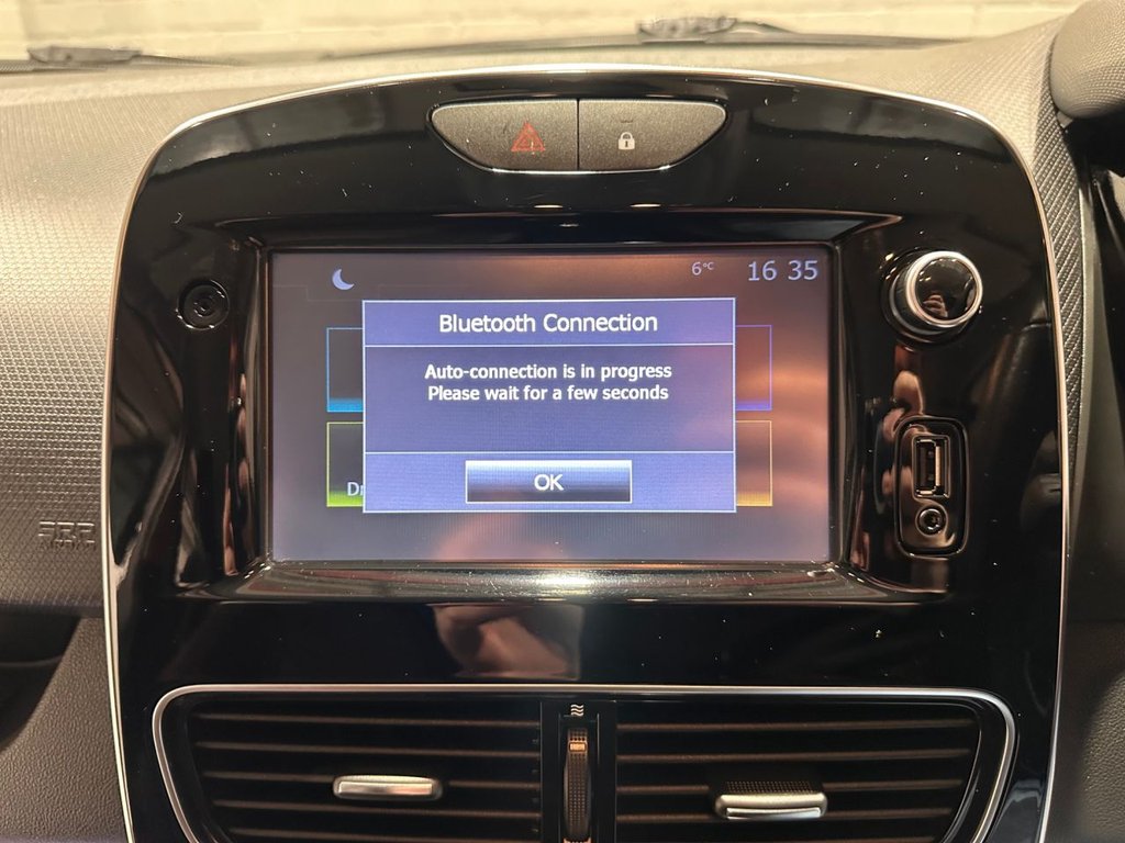 Used Renault Clio 2016 for sale - 77422521: Photo 28