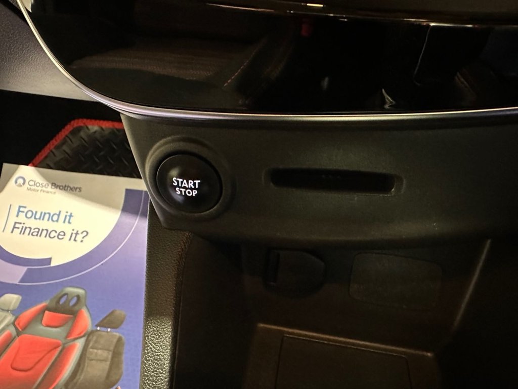 Used Renault Clio 2016 for sale - 77422521: Photo 32