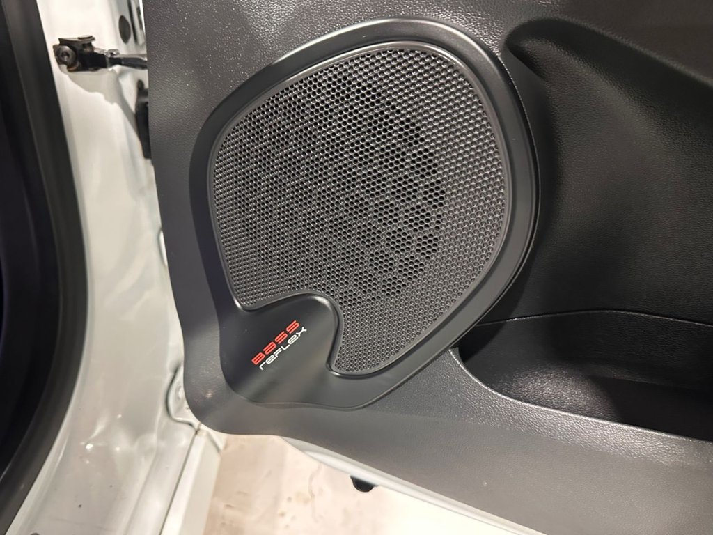 Used Renault Clio 2016 for sale - 77422521: Photo 40