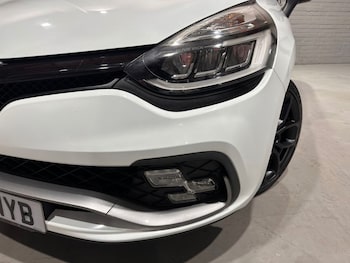 Used Renault Clio 2016 for sale - 77422521: Photo