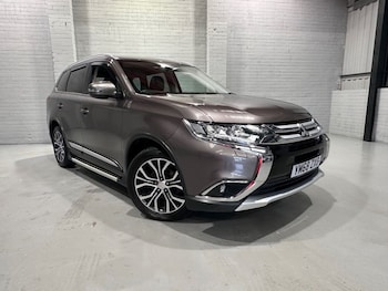Used Mitsubishi Outlander 2018 for sale - 76202576: Photo 3