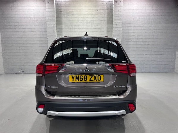 Used Mitsubishi Outlander 2018 for sale - 76202576: Photo 7