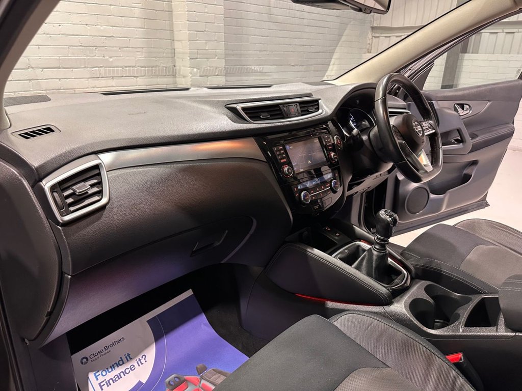 Used Nissan Qashqai 2017 for sale - 77507604: Photo 10